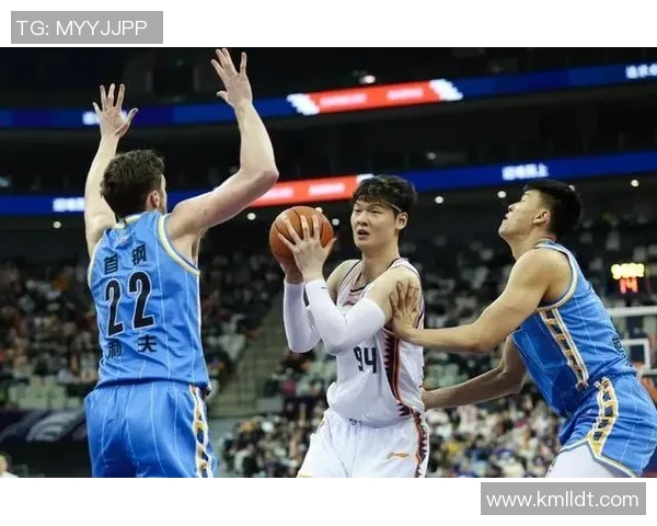 2016年CBA赛季首钢队与上海队激战回顾与精彩瞬间分析 2016年CBA赛季首钢队与上海队激战回顾与精彩瞬间分析