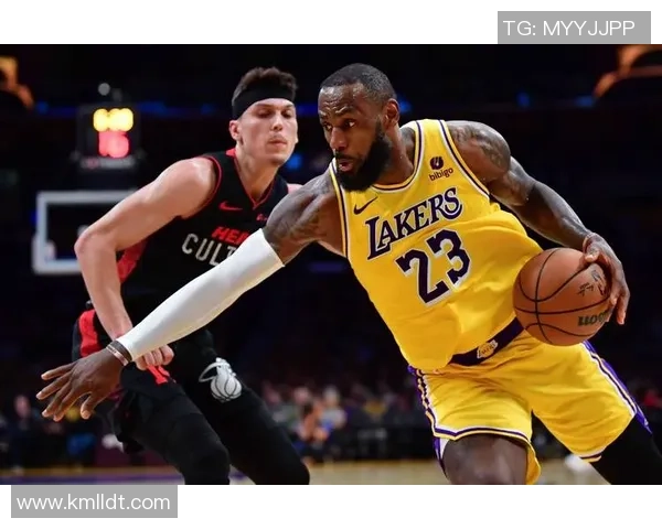 NBA录像回放湖人对决精彩瞬间回顾与分析全场比赛亮点不容错过 NBA录像回放湖人对决精彩瞬间回顾与分析全场比赛亮点不容错过